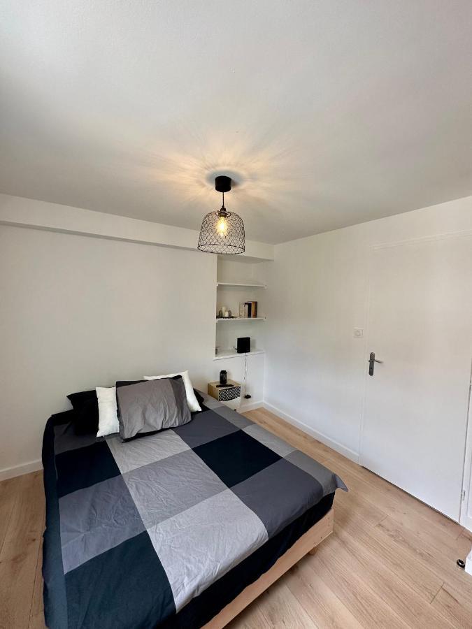 Charmant T2 Cosy En Plein Centre Ville Montluel Екстер'єр фото
